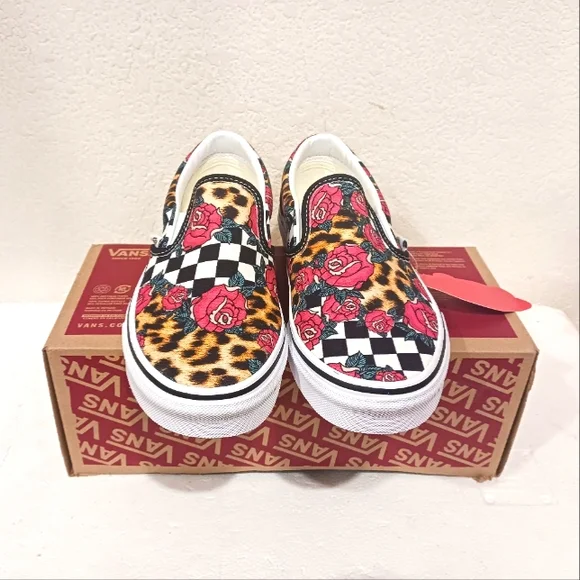 Vans - Picture 3 of 4